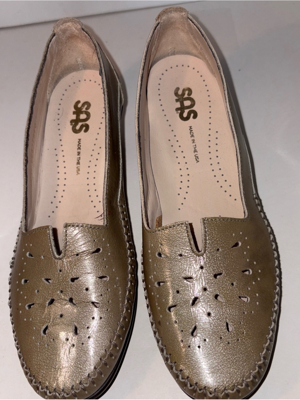 SAS Women's Metallic Olive Gold Slip-On Loafers-low heel-Size 5.5